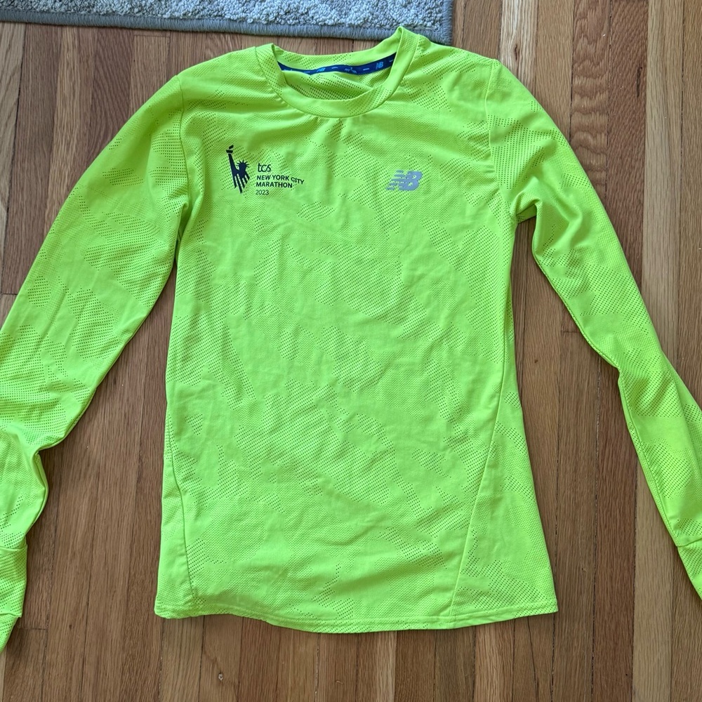 New Balance Vibrant Lime Long Sleeve Womens Top New York City Marathon 2023
